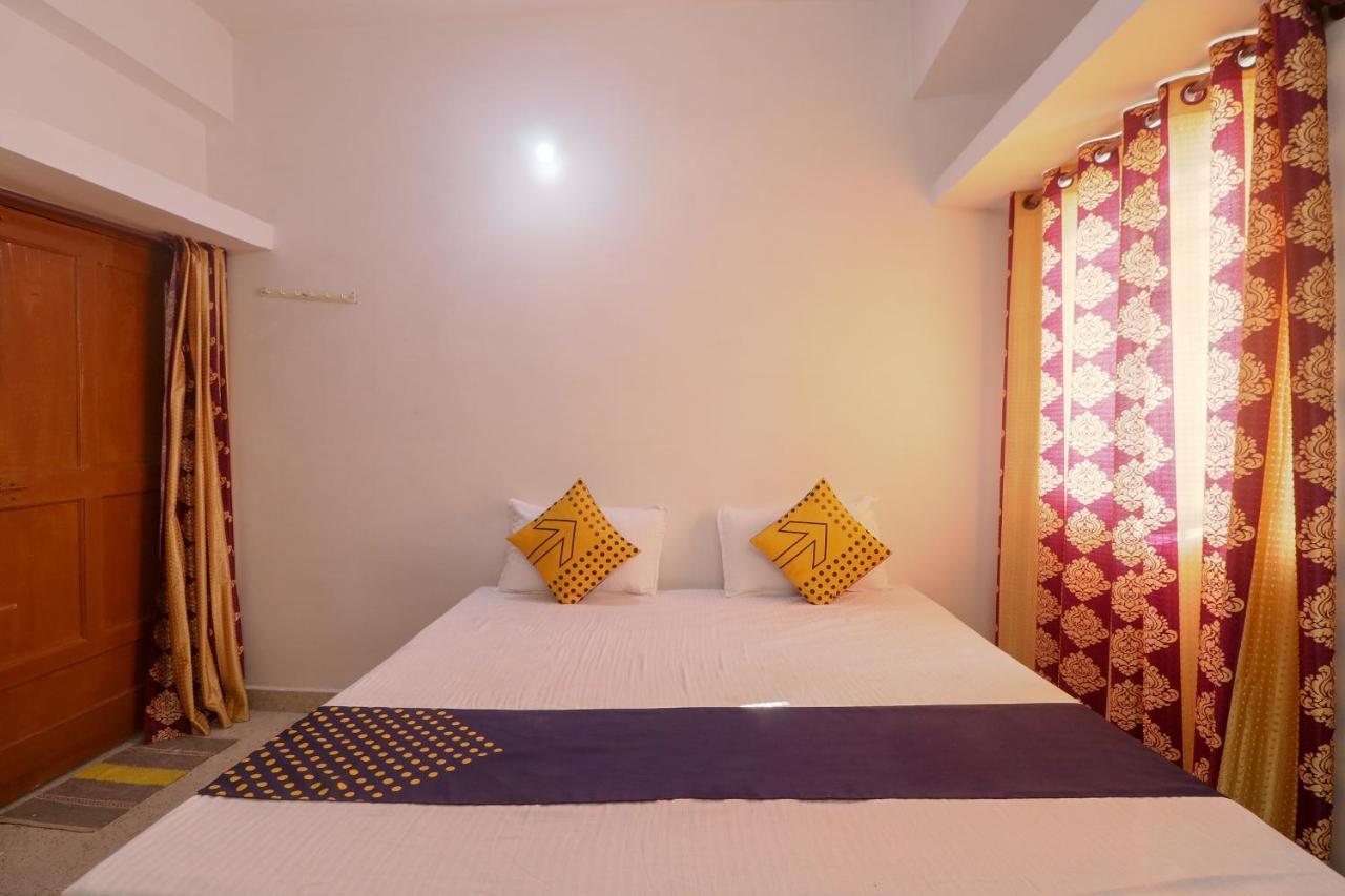 SPOT ON 61224 Hotel Om Kanha Bilāspur Exterior foto